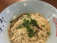 -哇蛙牛功夫面渝都料理(龙阳广场店)