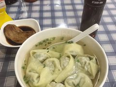 特色荠菜肉馄饨-潘国仙耳光馄饨(黄家阙路店)