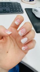 -悦指间美甲美睫