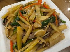 牛肉炒自家腌笋-大唐靓汤江门私房菜(景田店)