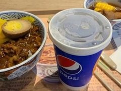 -吉野家(秀谷店)