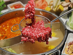 -左庭右院鲜牛肉火锅(浦江欢乐颂店)