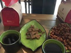 -一叶一世界·素食餐厅(锦华万达店)