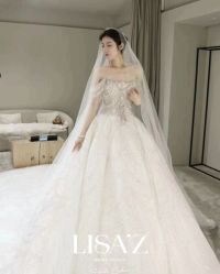点击看大图 -Renee芮亦婚纱