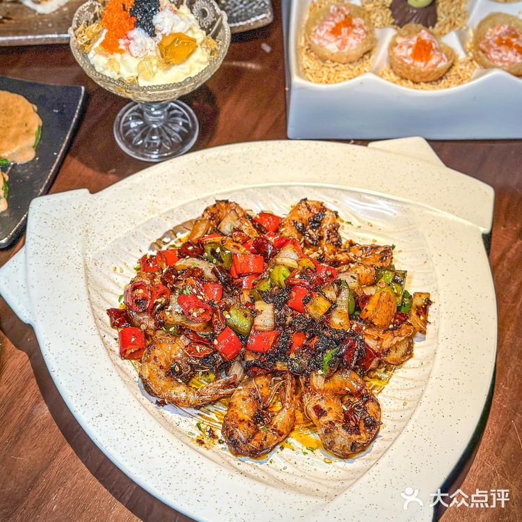 老洋房里吃着烧鸟，日子舒坦啊！