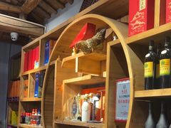 -头上红煨盐鸡乡村食府