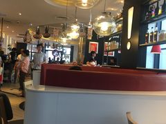 -必胜客(武汉欢乐谷店)