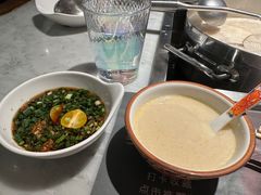 -尚尚仙·酸汤猪手·猪肚鸡火锅(华联万柳购物中心店)