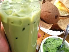 -劳顶笨咖啡(丽水宜家店)