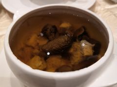 松茸炖肉汁-白云宾馆·白云宴餐厅