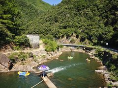 -安吉龙王山峡谷漂流