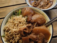 -CowCow其其·牛杂咖啡公司(六运店)