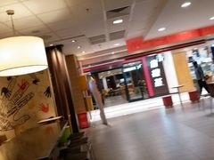 大堂-麦当劳(凯德广场店)