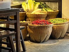 -富正毅三下锅·湘西韵味(天门山索道店)