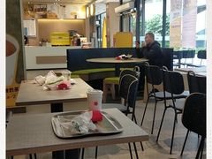 大堂-麦当劳(万博一路天河城分店)