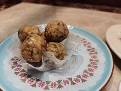 酥炸鲮鱼球-稻香酒家(长宁KING88广场店)