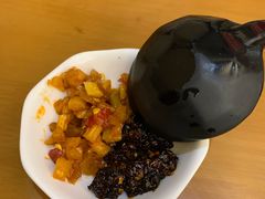 -邱芳粉店(迎宾大道旗舰店)