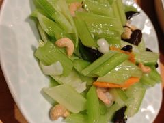 -红樱桃·欢乐餐厅(太原里店)
