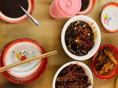 -老三样·旧食新味(绿地店)