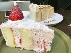 草莓糯米蛋糕-野路甜点铺(松柏路店)