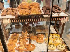-CARINO BAKERY&CAFE(人广来福士店)