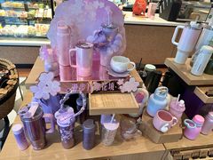 -星巴克臻选(莘庄仲盛店)