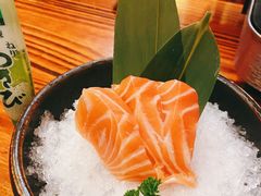 三文鱼刺身-坂吉屋·居酒屋深夜食堂(龙湖店)