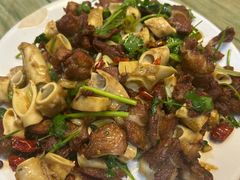 -超越海鲜屋(飞龙物业店)