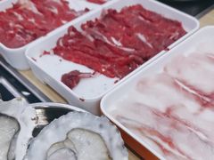 -杨老板·海鲜集市火锅·鲜切牛肉(中防万宝店)