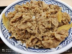 招牌和味牛肉饭-吉野家(上海美罗城店)