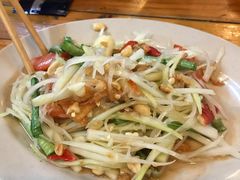 -Thai Market Restaurant( 04 Tran Quoc Toan)