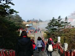 -峨嵋山金顶