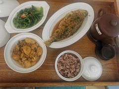 -雪梅月子中心(华侨城店)