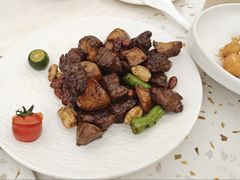 巴旦木雪花牛肉粒-大树餐厅(环球港店)