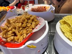 -龍歌自助小火锅(市北CBD万达店)