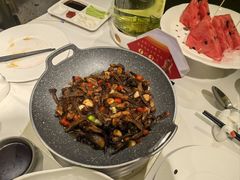 -贝勒爷·酥不腻烤鸭