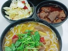 -一品郑记重庆牛肉米线馆(东泰路店)