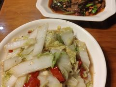 -临江餐馆二楼美食部落