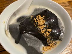 杏仁黑芝麻布丁-食之六七·面(朝阳大悦城店)