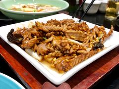 -梅飞酒家(名辉豪庭店)