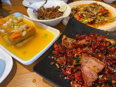 -隔壁老王·家常云南菜(花巷店)