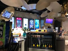 -百美汇影城(LUXE嘉里中心店)