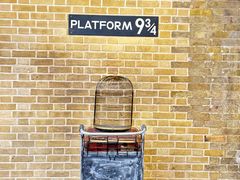 -九又四分之三站台哈利波特商店