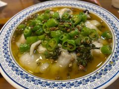 青椒麻麻鱼-重庆石磨豆花庄(乔庄店)