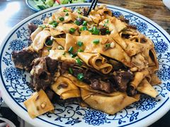 -壹阁胡羊焖饼(特色小吃街店)