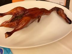 港式香烧乳鸭仔-利苑酒家(合景国际金融广场店)