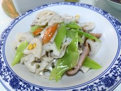 -芸海阁·农家私房菜(沙家浜景区出口店)