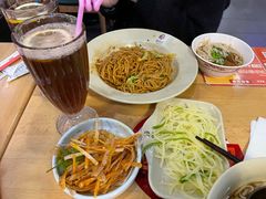 -李先生牛肉面大王(成都东站西广场店)