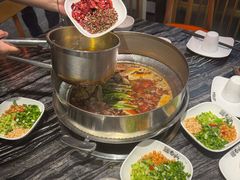 -老船舫·现做活鲜鱼馆(东郊记忆店)