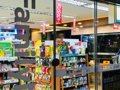 -全家便利店(金融中心店)
